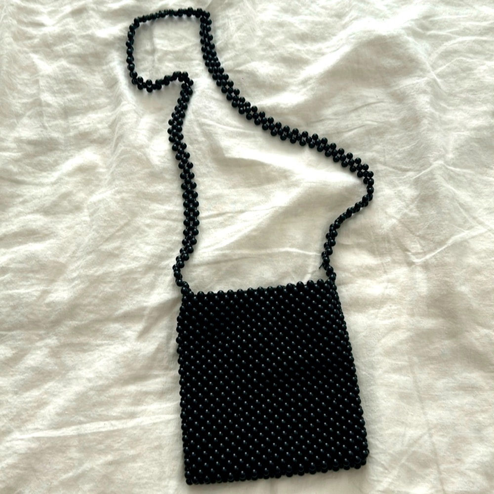 BLACK BEADED CROSSBODY BAG